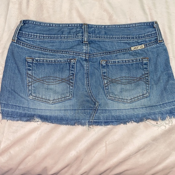 Micro Mini Abercrombie & Fitch Jean Skirt - Picture 4 of 4